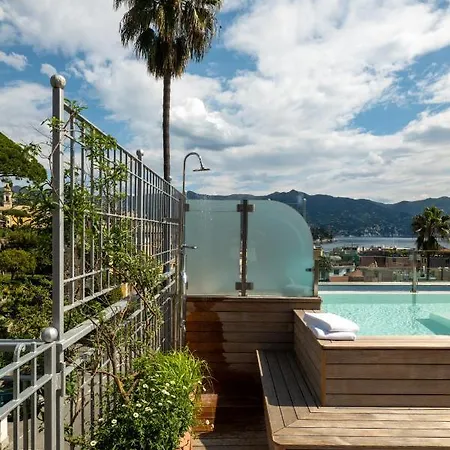 Hotel Minerva 3*
