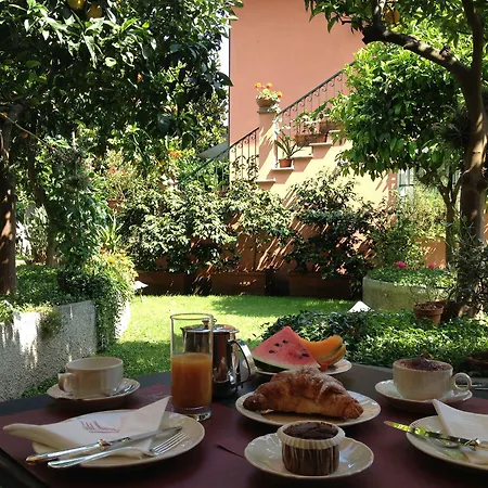 Minerva Hotel
