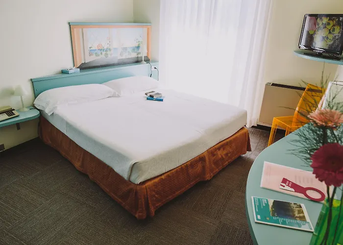 Minerva Hotel 3*